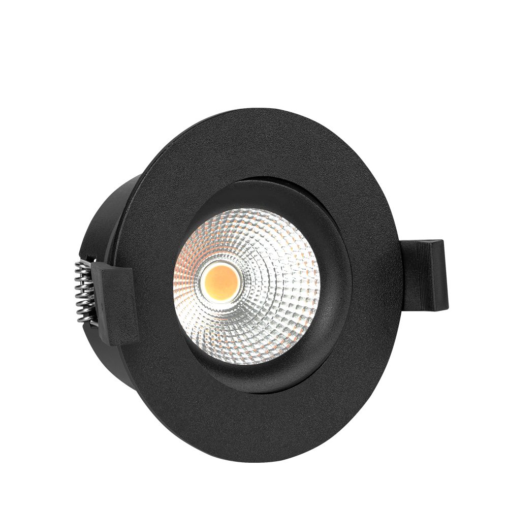 HiluX DS8 US — Black, angle