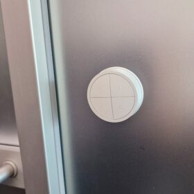 Round Bracket for Hue Tap Dial Switch – White